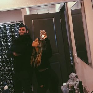 Meet your Posher, Darien